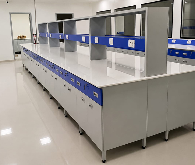 laboratory-island-table