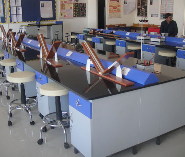 physics-laboratory-tables